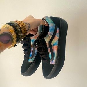 VANS rainbow crushed velvet sidewall black soles
